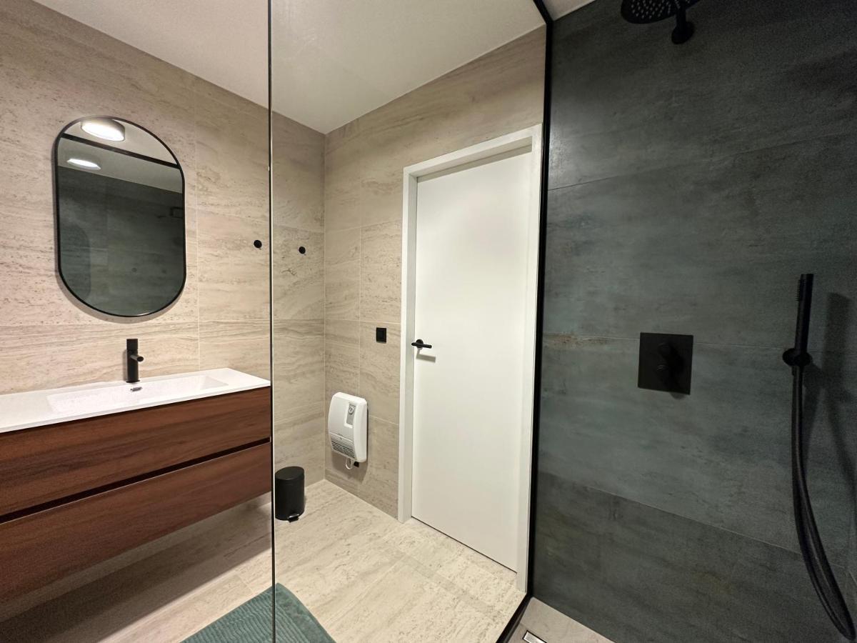 St James - Park View - High End Appartement Ostenda Esterno foto